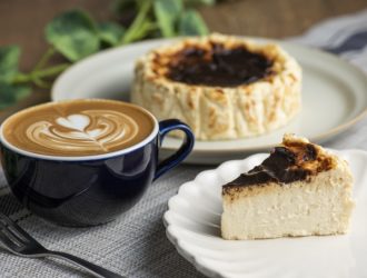 バスクチーズケーキ