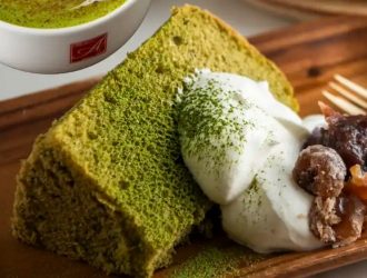 抹茶シフォンケーキ